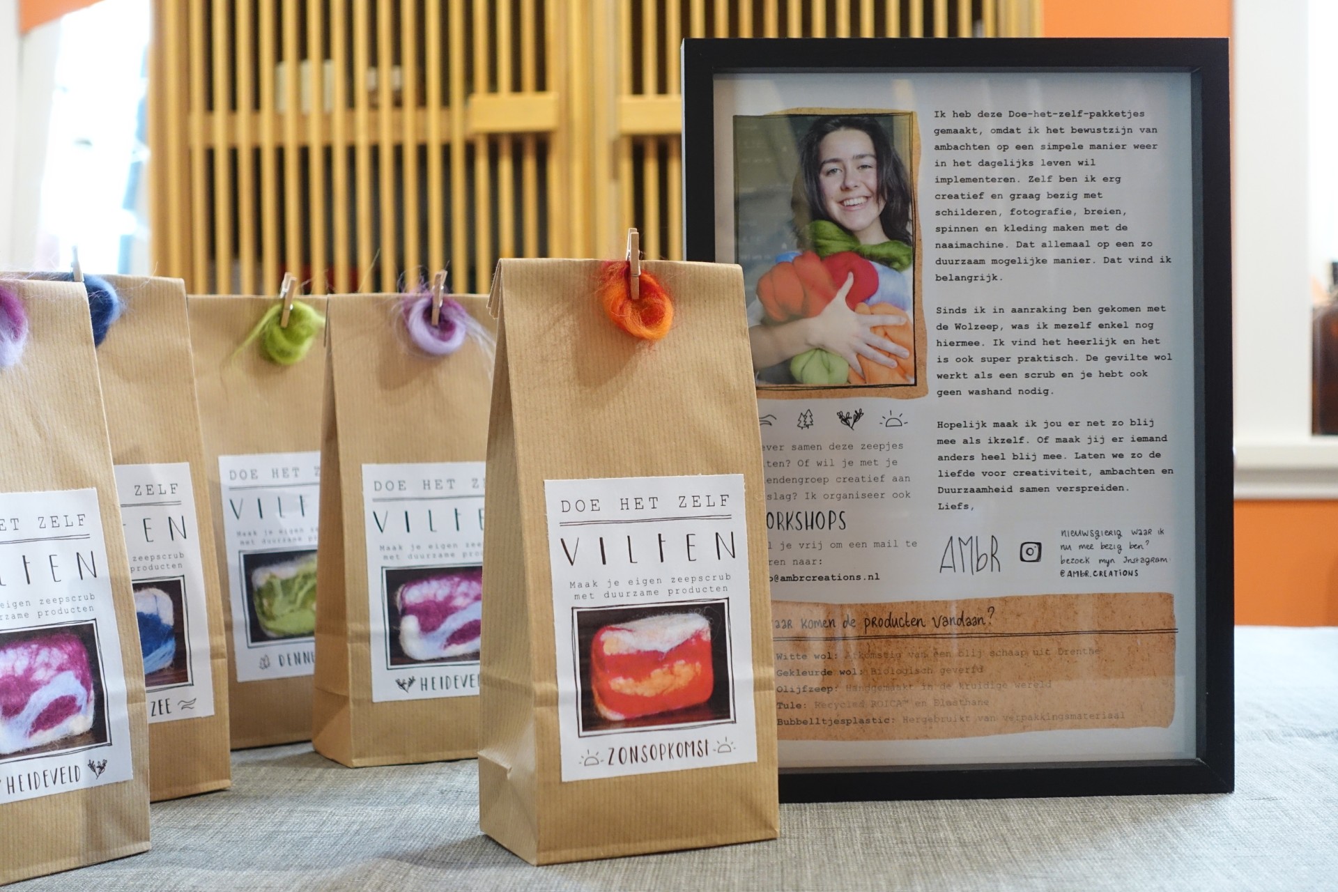 Doe het zelf pakketten Wolvilten Zeepscrub (c) AmbrCreations